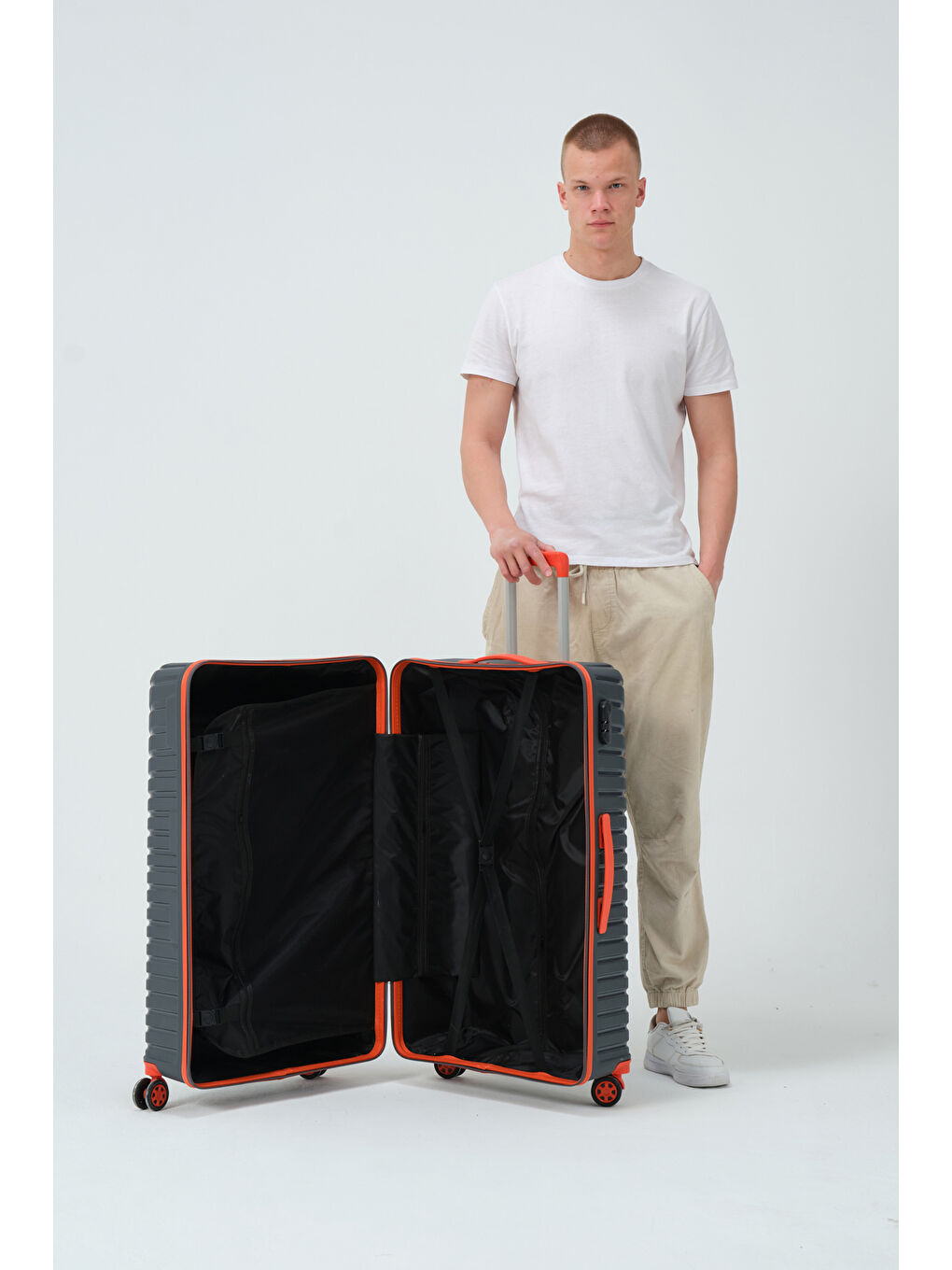 Gri Büyük Boy Füme-Turuncu PP Valiz-6