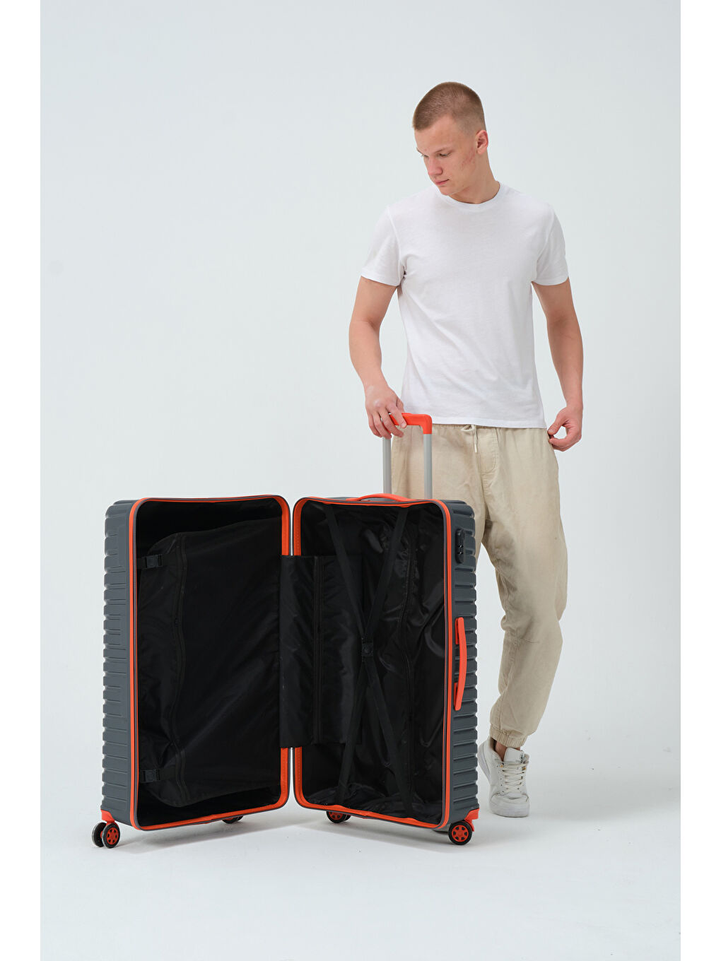 Gri Büyük Boy Füme-Turuncu PP Valiz-7