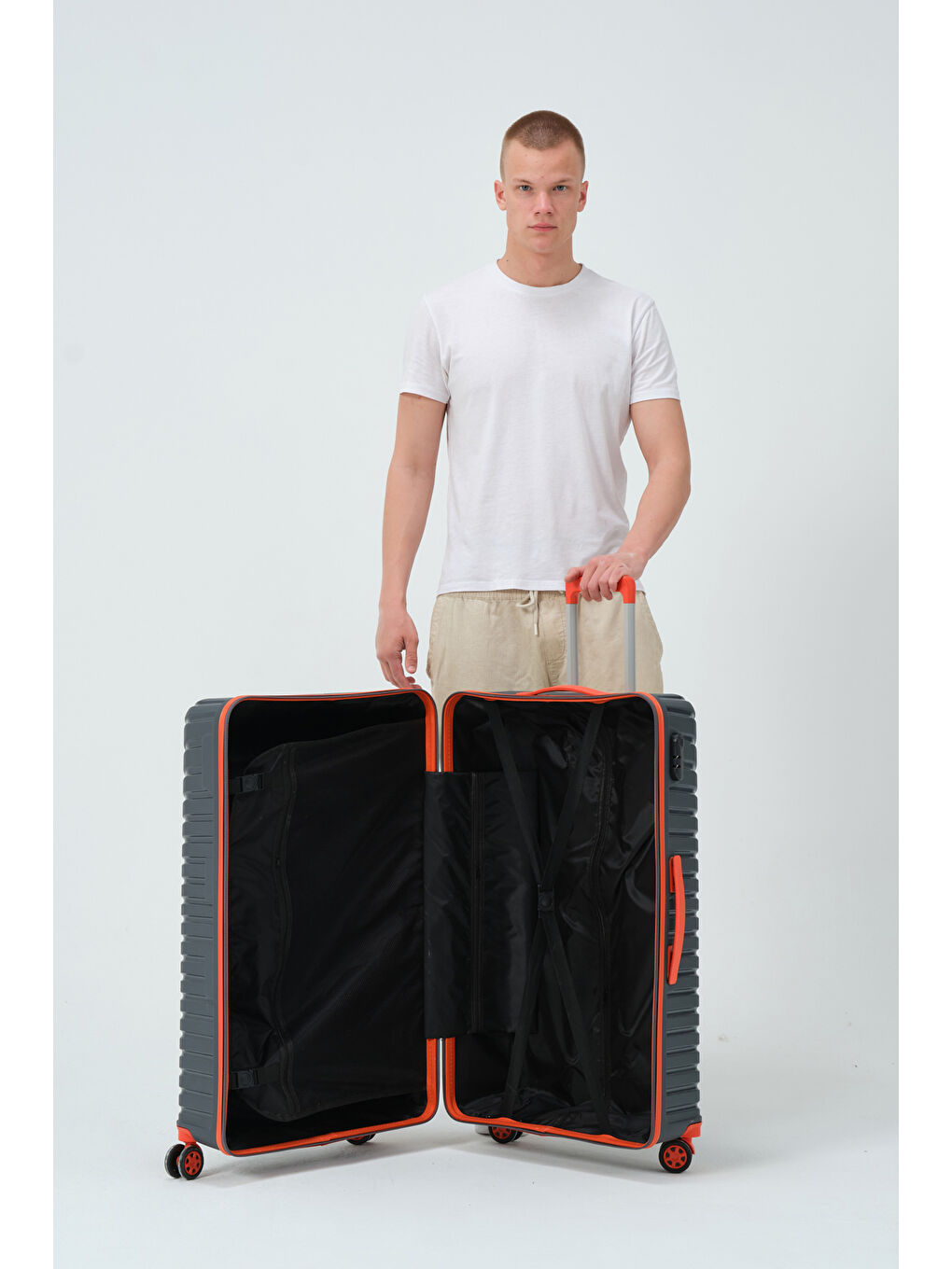 Gri Büyük Boy Füme-Turuncu PP Valiz-9