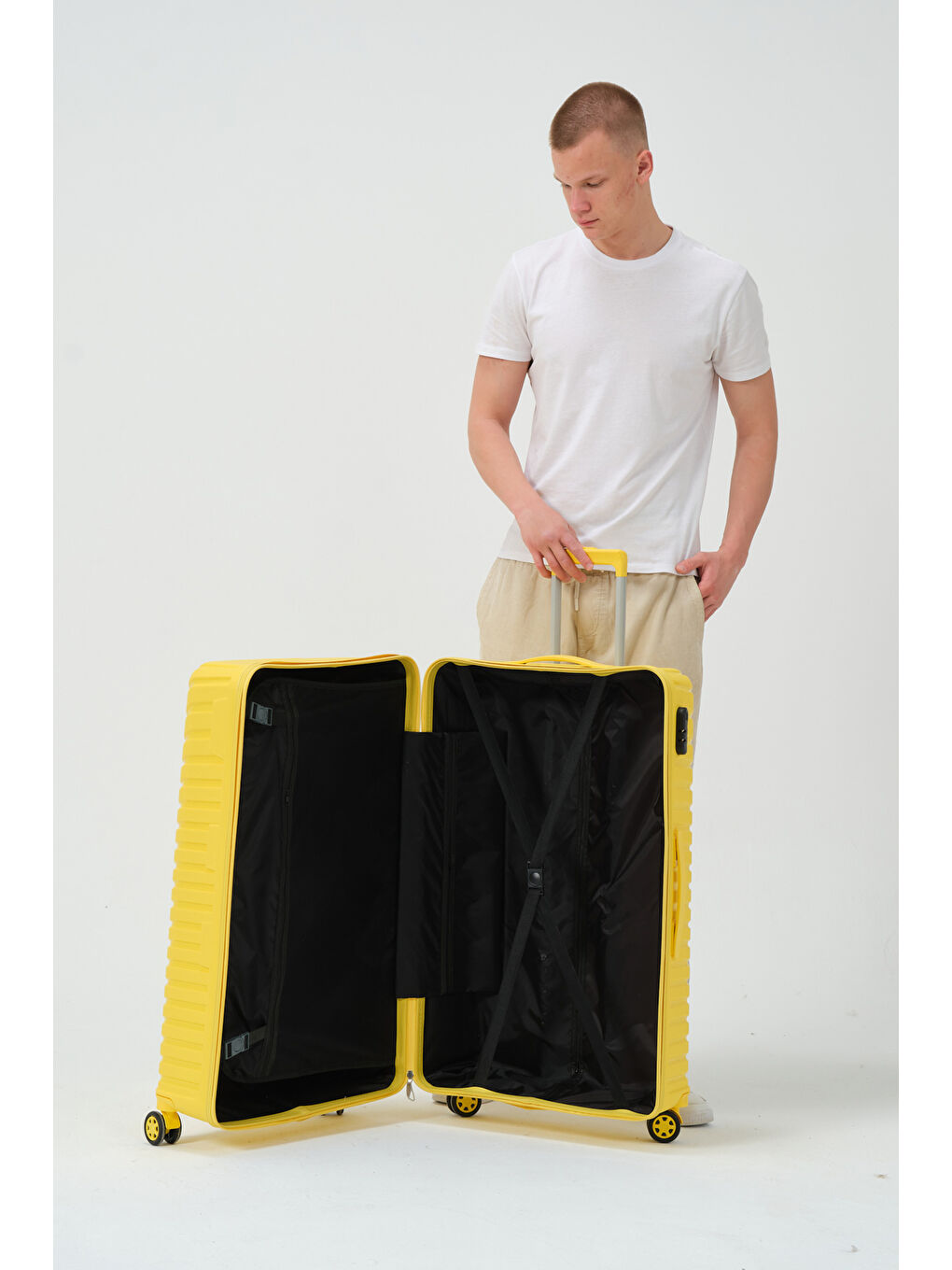 Büyük Boy Sarı PP Valiz-10