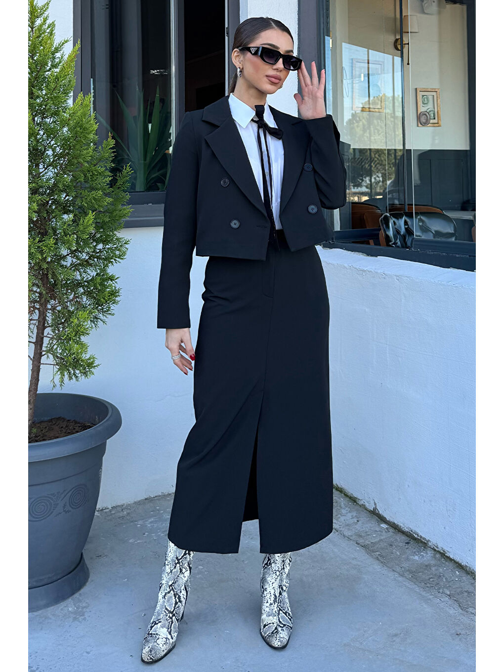 Siyah Kadın Crop Ceket Etek İkili Takım-1