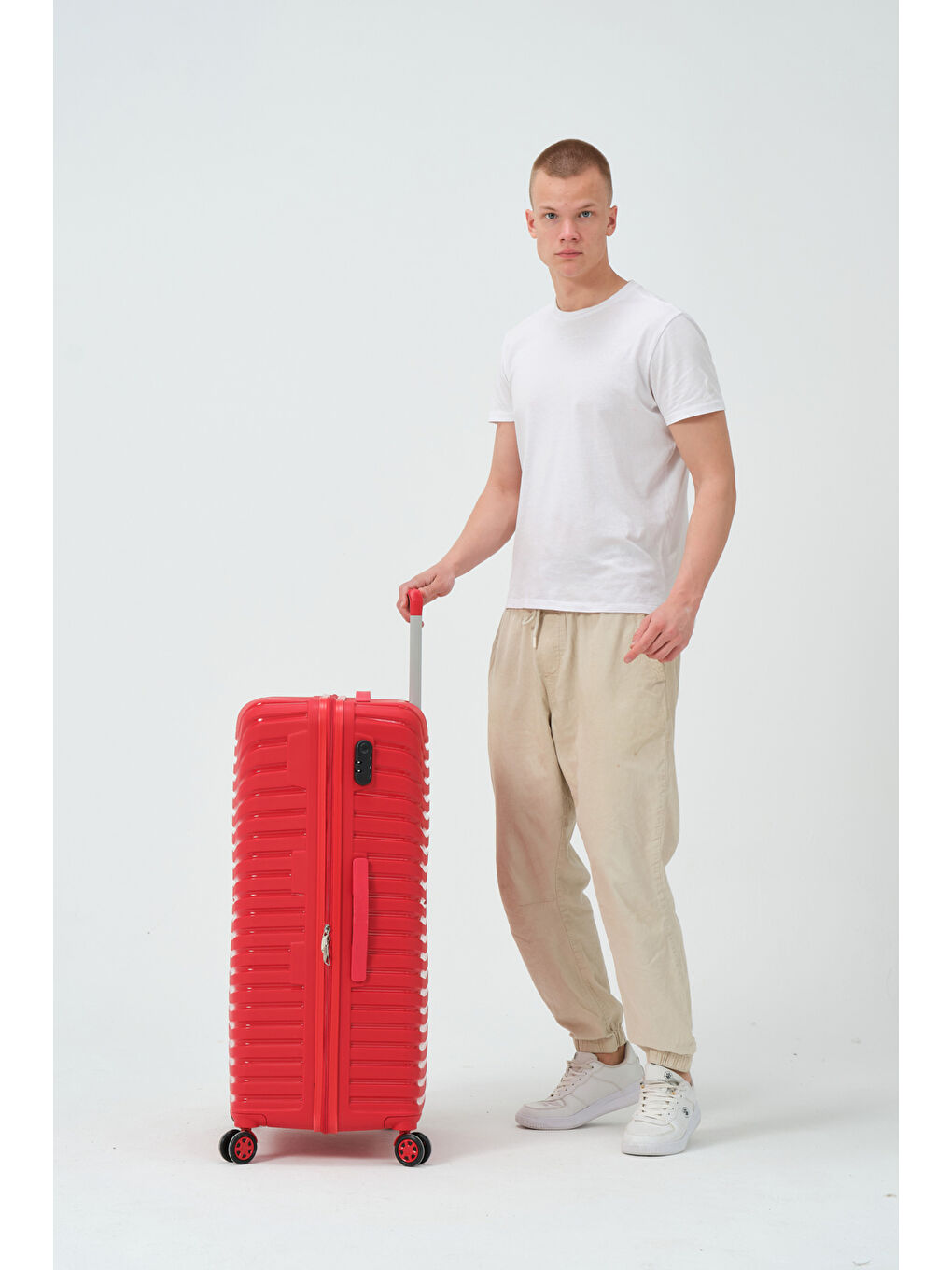 Büyük Boy Kırmızı PP Valiz-6