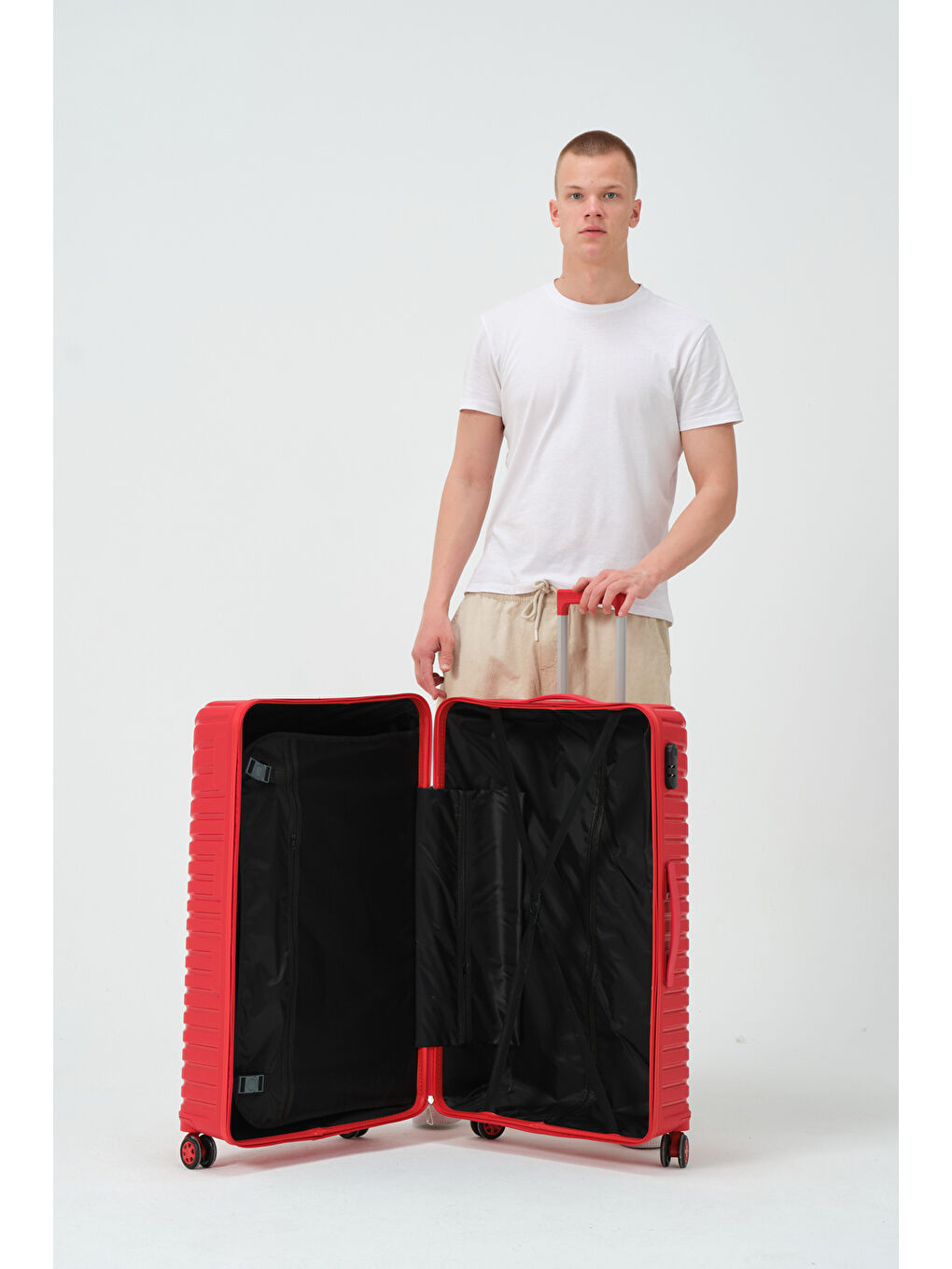 Büyük Boy Kırmızı PP Valiz-11