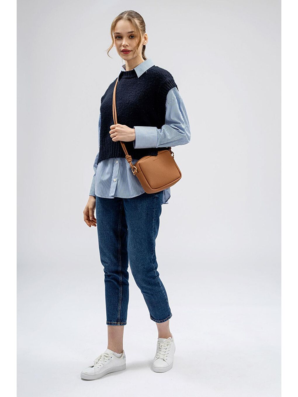 Sarı Çapraz Askılı Fermuarlı Kadın Mini Omuz Çantası-1