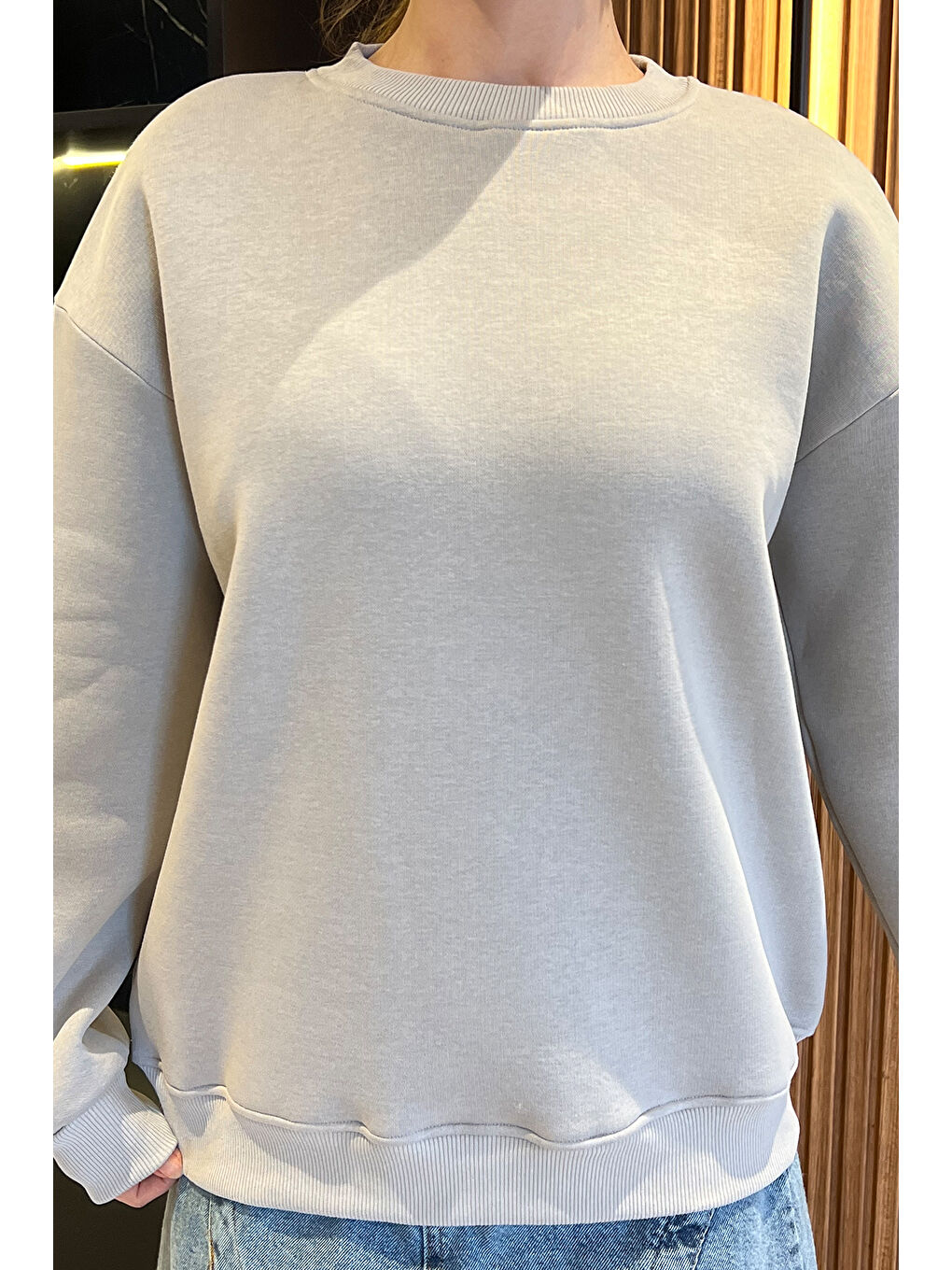 GÜLSELİ Gri Kadın Üç İplik Şardonlu Bisiklet Yaka Sweatshirt - 3