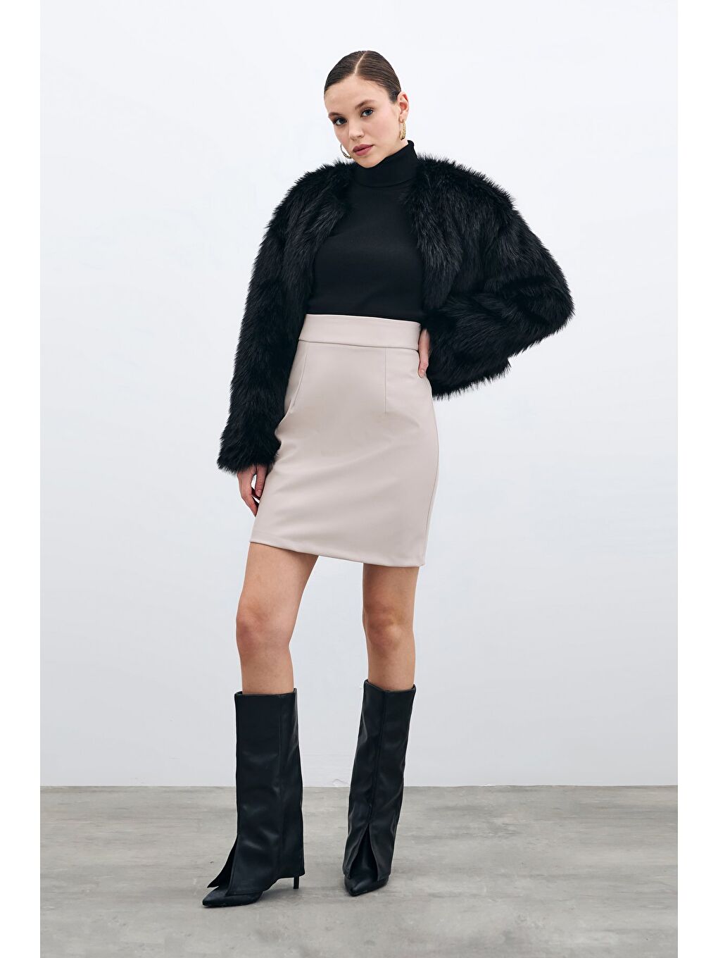 Bej Şardonlu Deri Etek - Taş