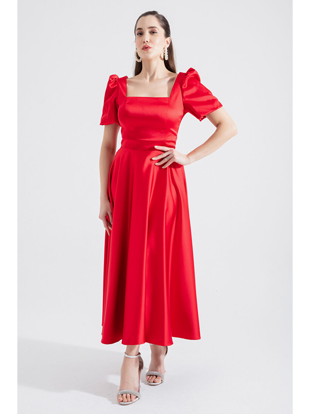 Kadın Kırmızı Kare Yaka Balon Kollu Midi Abiye Elbise-1