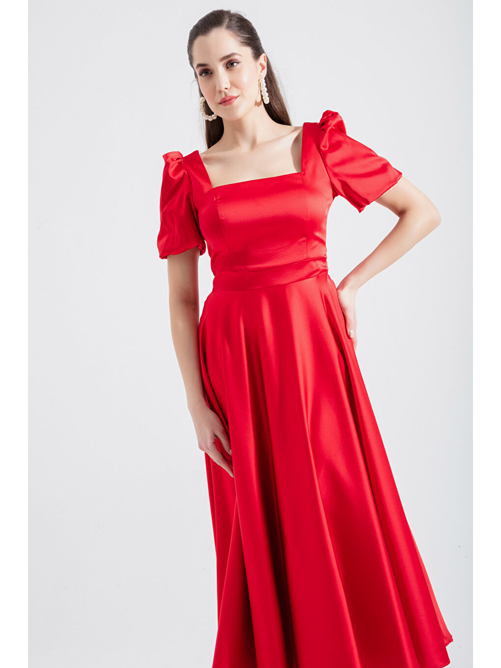 Kadın Kırmızı Kare Yaka Balon Kollu Midi Abiye Elbise-2