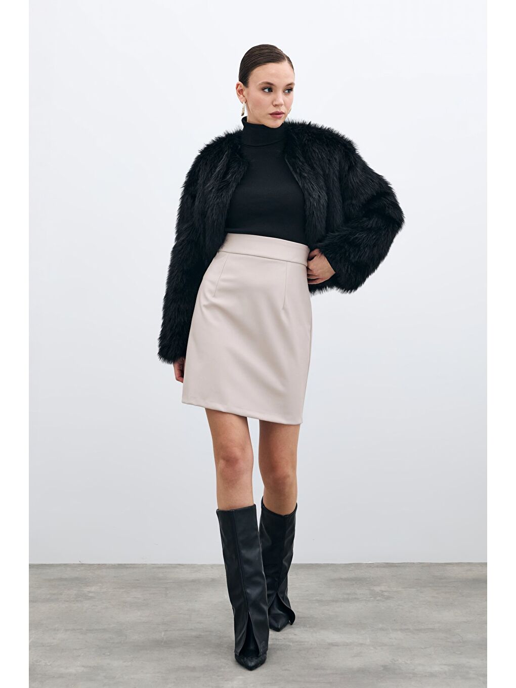 Bej Şardonlu Deri Etek - Taş-3