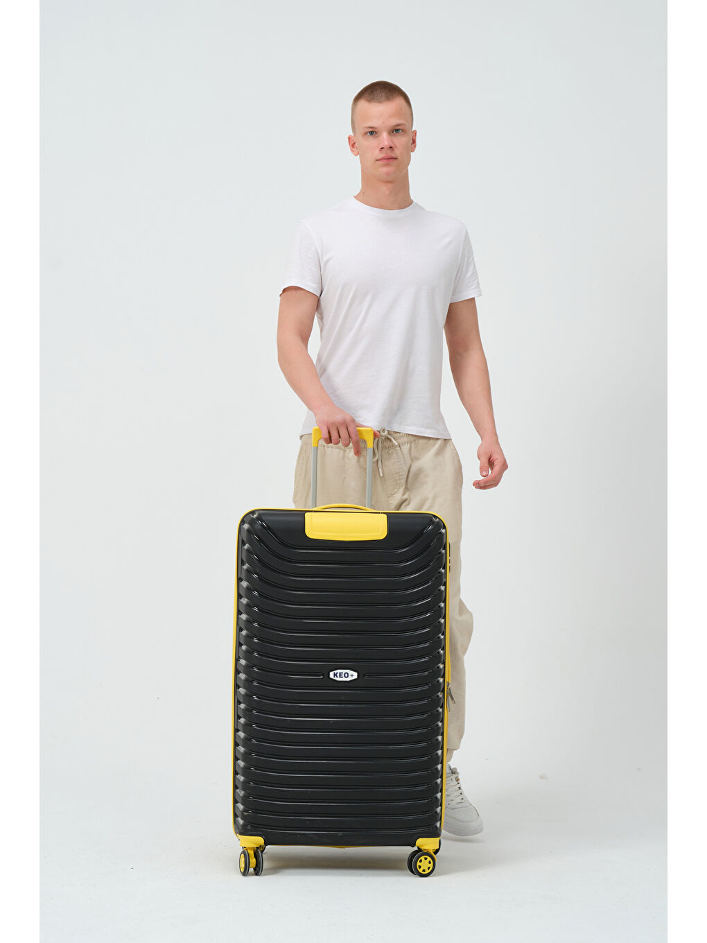 Büyük Boy Siyah-Sarı PP Valiz-2