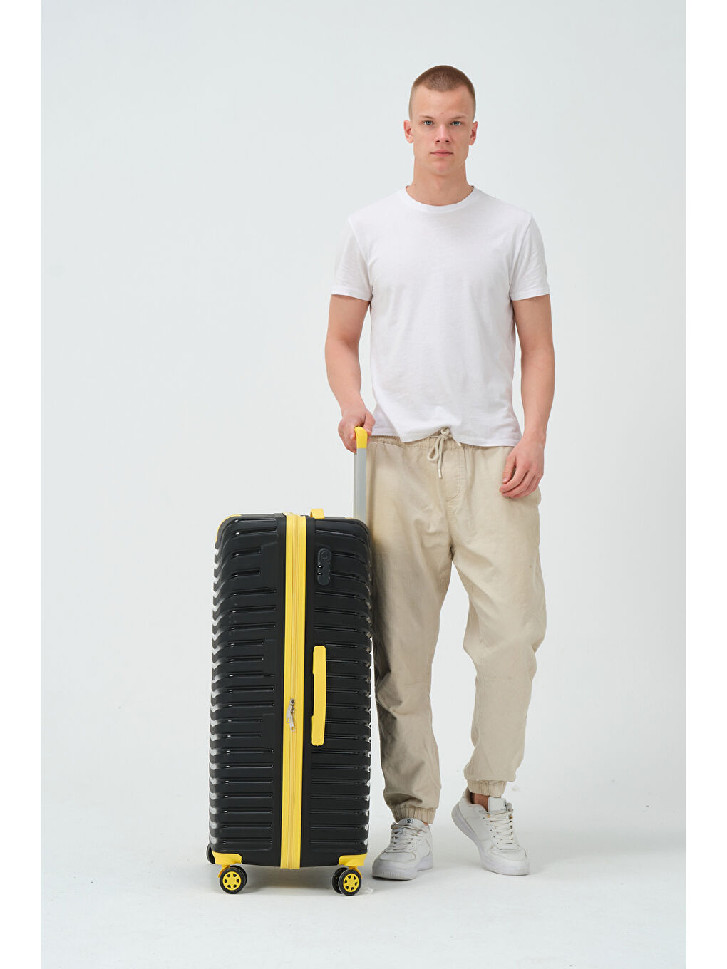 Büyük Boy Siyah-Sarı PP Valiz-5