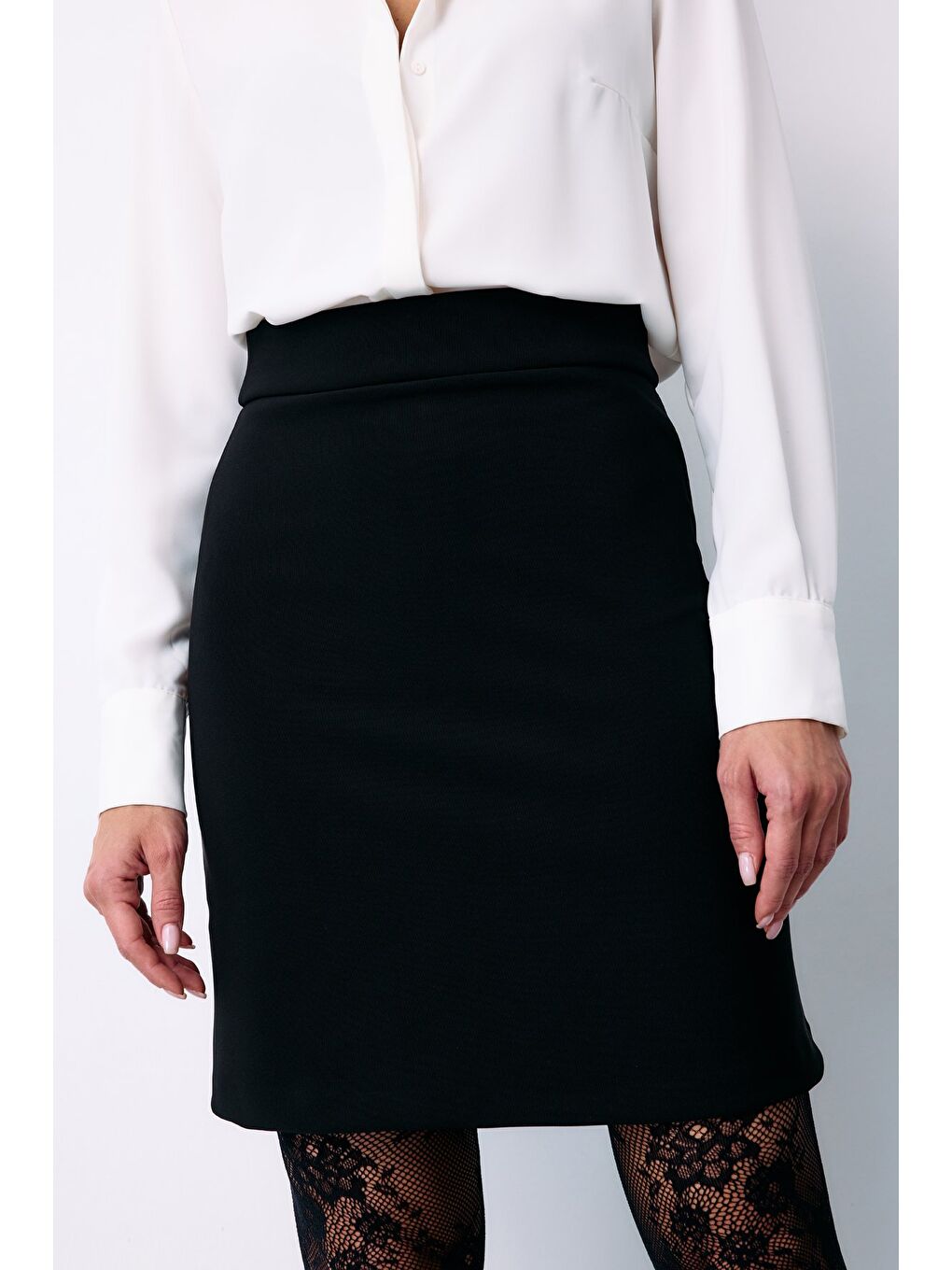 Düz Kısa Etek - Siyah-2
