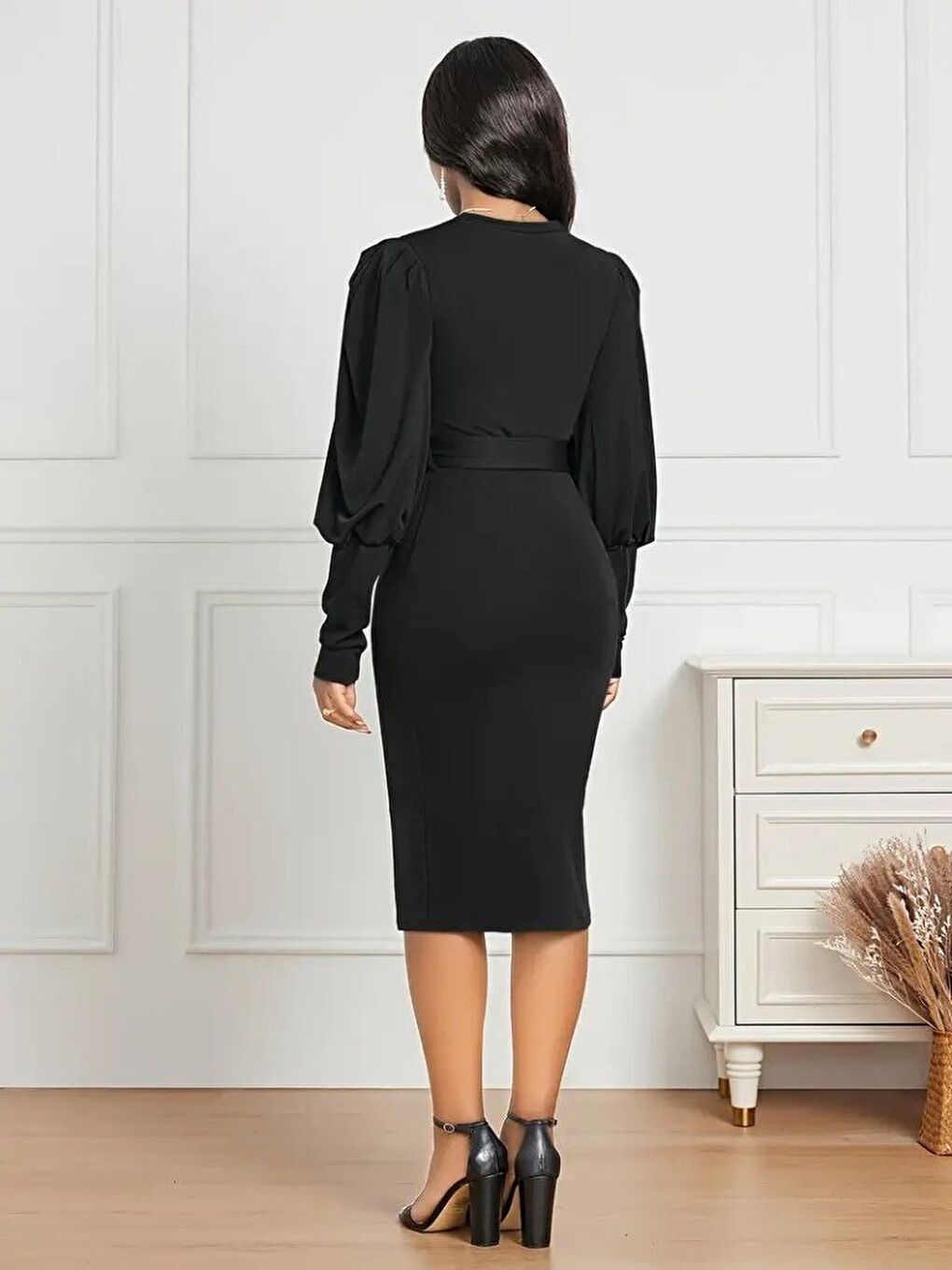 Siyah Kadın Uzun Kollu Bisiklet Yaka Beli Kuşaklı Ithal Krep Midi Elbise-2