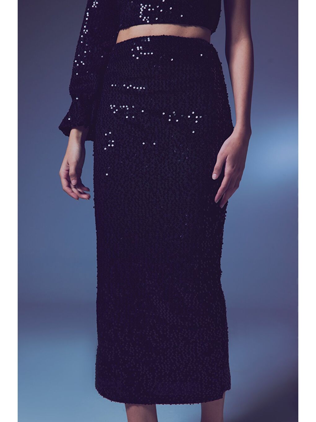 Kadife Payetli Midi Etek - Siyah-5