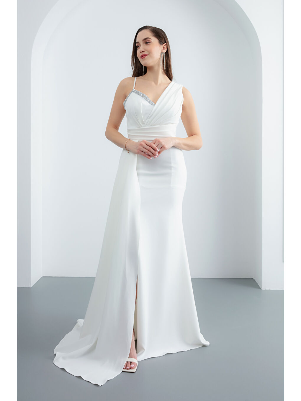 Kadın Beyaz Tek Omuz Taşlı Söz Nişan Nikah Abiye Elbise-1