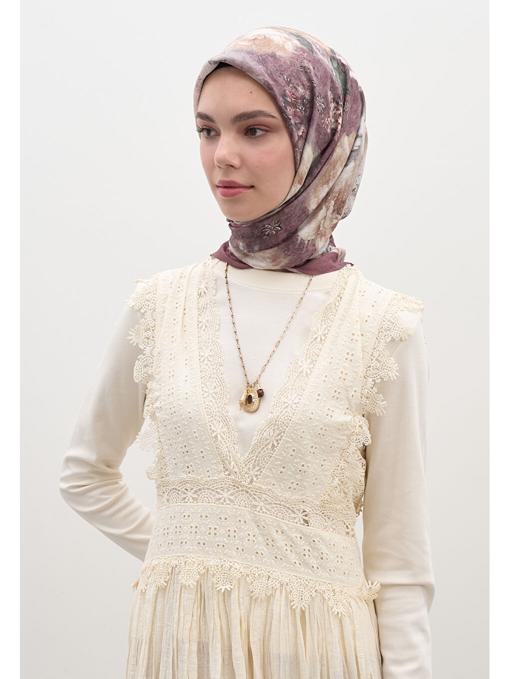 Pembe Vıntage Rose Desen Pamuklu Viskon Eşarp Gülkurusu