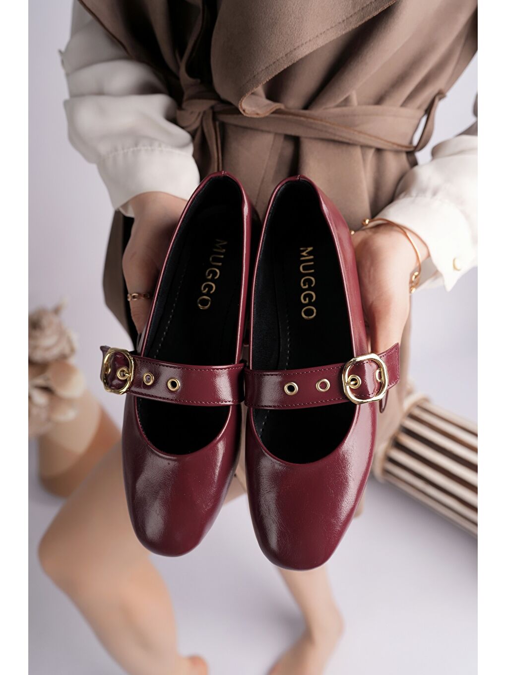 Bordo DAİSİE Gold Tokalı Kemerli Kadın Babet Ayakkabı-3