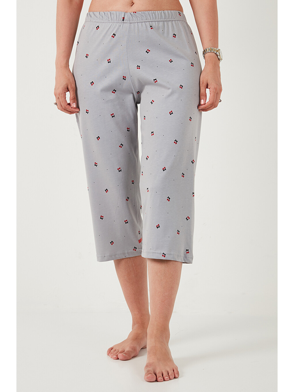 Gri Desenli Pamuklu Bisiklet Yaka Kaprili Pijama Takımı 65790787-5