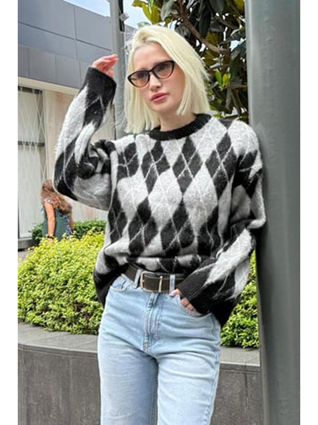 Siyah Bisiklet Yaka Şardonlu Baklava Desenli Kazak Mg2493