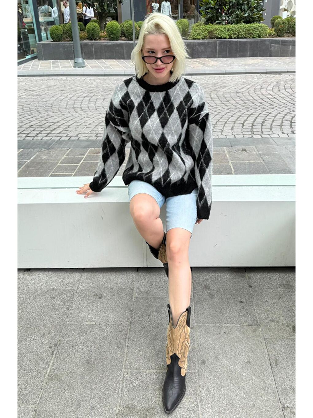 Siyah Bisiklet Yaka Şardonlu Baklava Desenli Kazak Mg2493-1