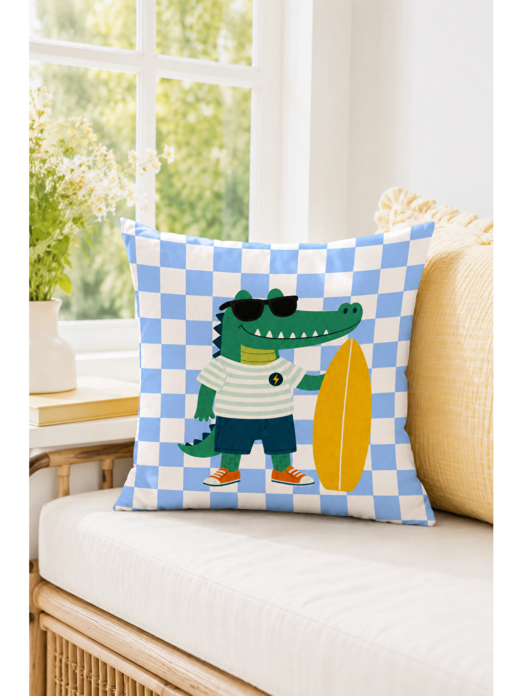 Beyaz Sörfçü Timsah Desenli Dekoratif Kırlent Kılıfı Çocuk Odası Yazlık Dekor 43x43 Cm-4