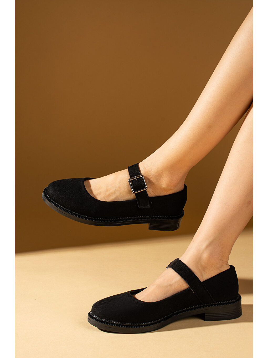 Siyah Toka Detaylı Rahat Taban Kadın Laofer Ayakkabı 59-4949-24Süet-2