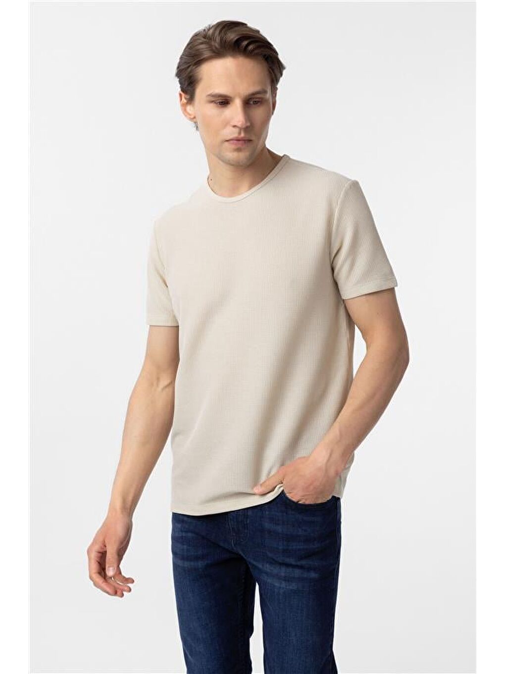 Bej Slim Armürlü Bisiklet Yaka Tişört-1