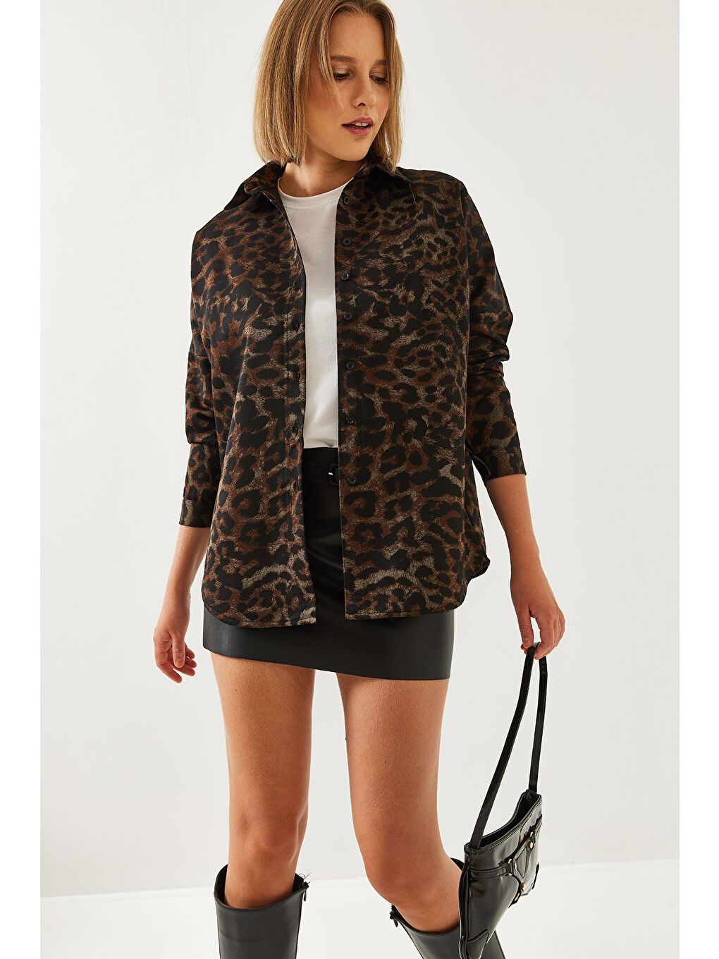 Kahverengi Kadın Leopar Desenli Yarasa Kol Gömlek-1