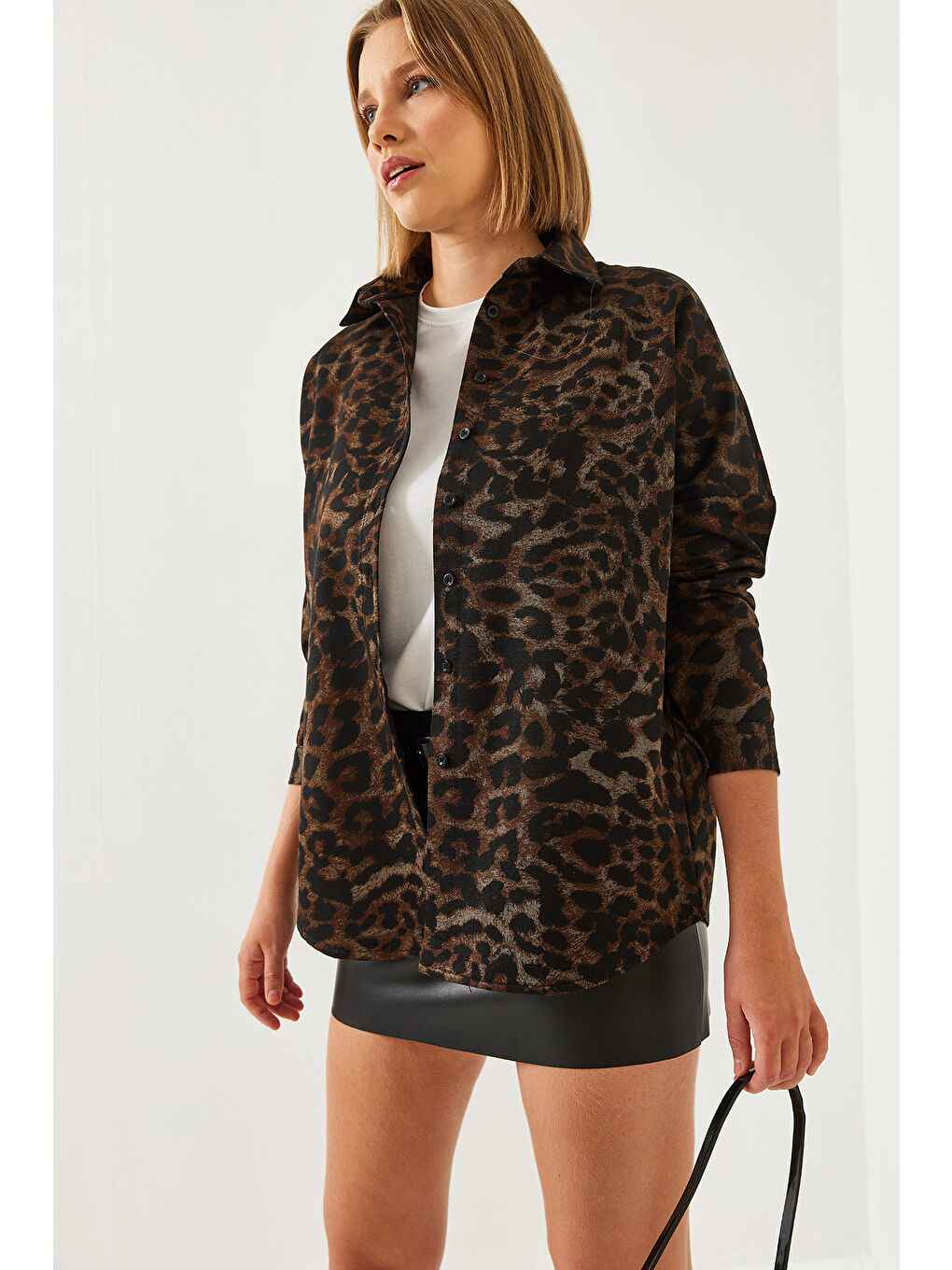 Kahverengi Kadın Leopar Desenli Yarasa Kol Gömlek-3