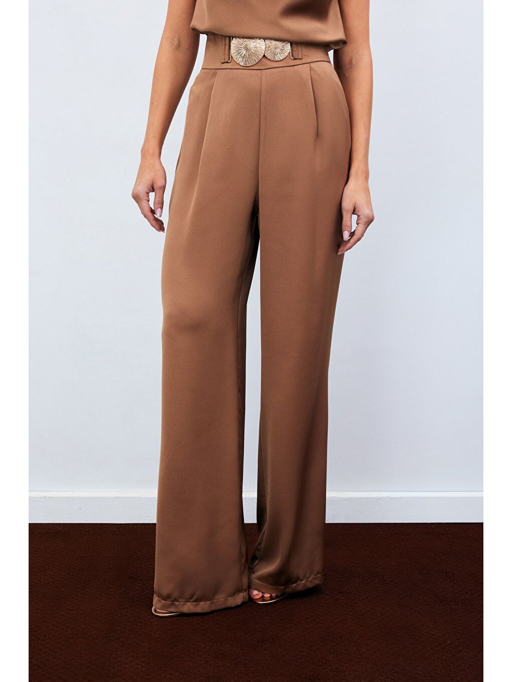 Kahverengi Salaş Krep Saten Pantolon - Camel