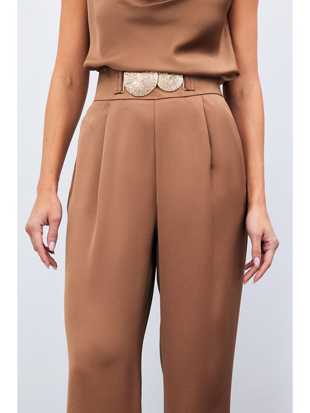 Kahverengi Salaş Krep Saten Pantolon - Camel-4