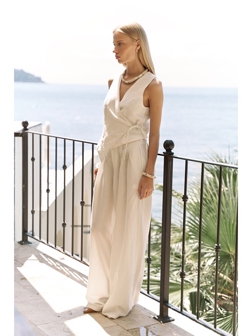 Moibel Bağcık Detay Ekru Crop Pantolon Takım-1