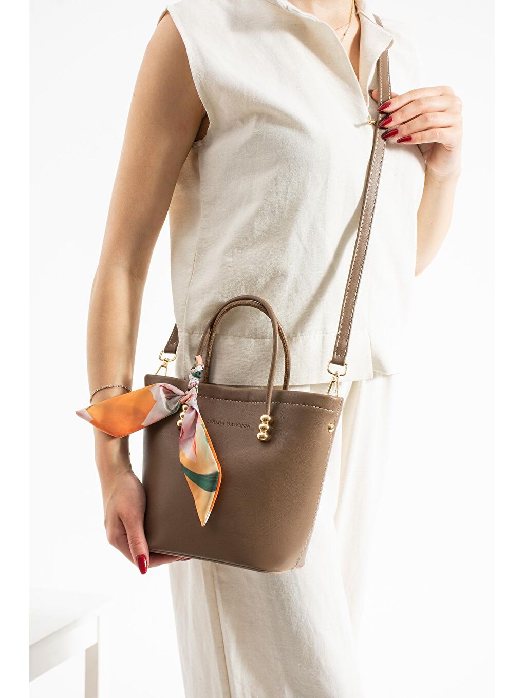 Bej Cross Kadın Omuz Çantası BP-4861O