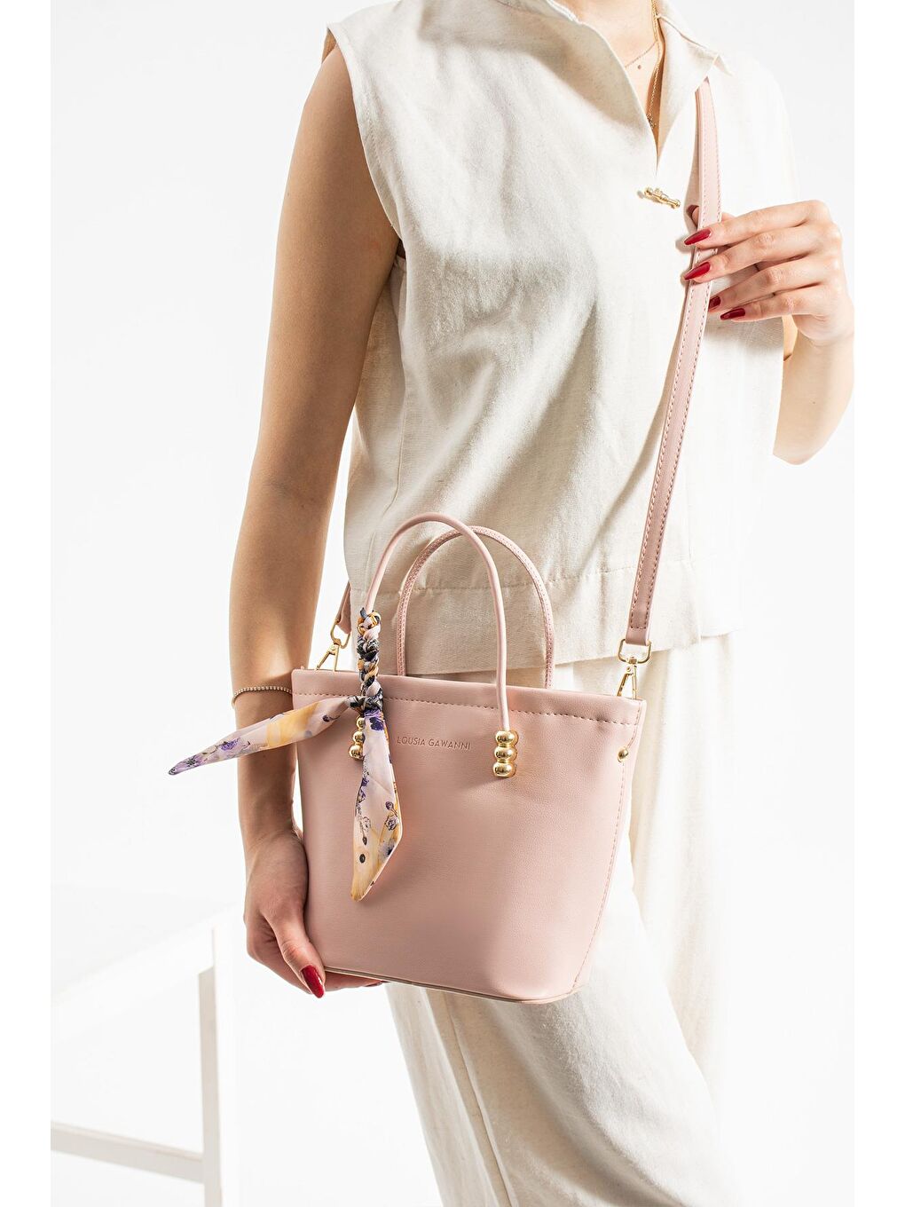 Pembe Cross Kadın Omuz Çantası BP-4861O