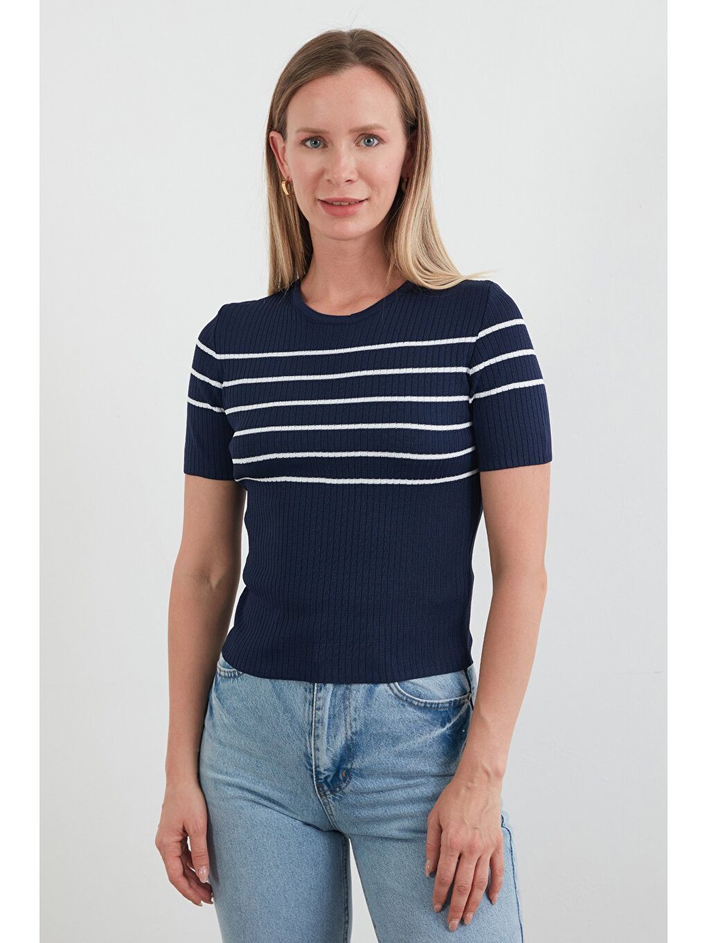 Lacivert Çizgili Fitilli Bisiklet Yaka Triko Bluz-1