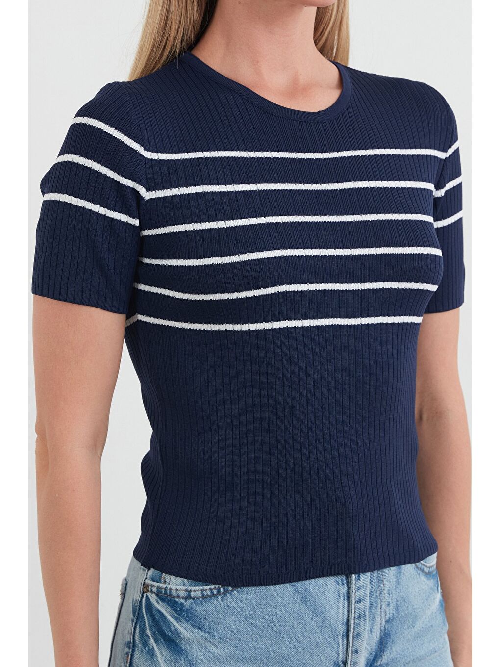 Lacivert Çizgili Fitilli Bisiklet Yaka Triko Bluz-4