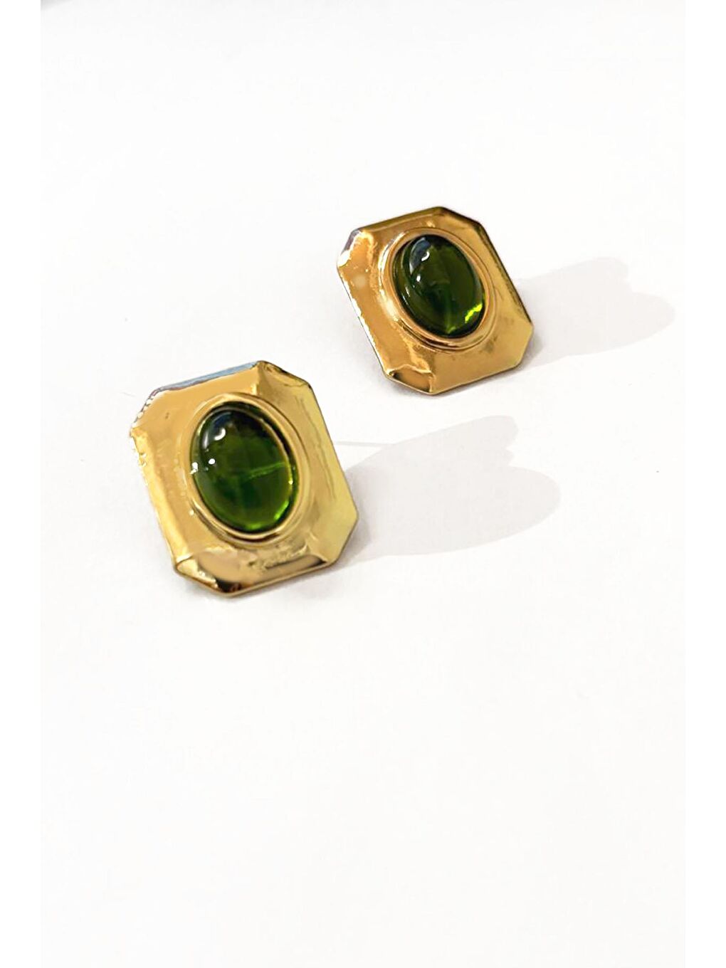 Yeşil Gold Detaylı Renkli Taşlı Kare Çelik Vintage Küpe-2