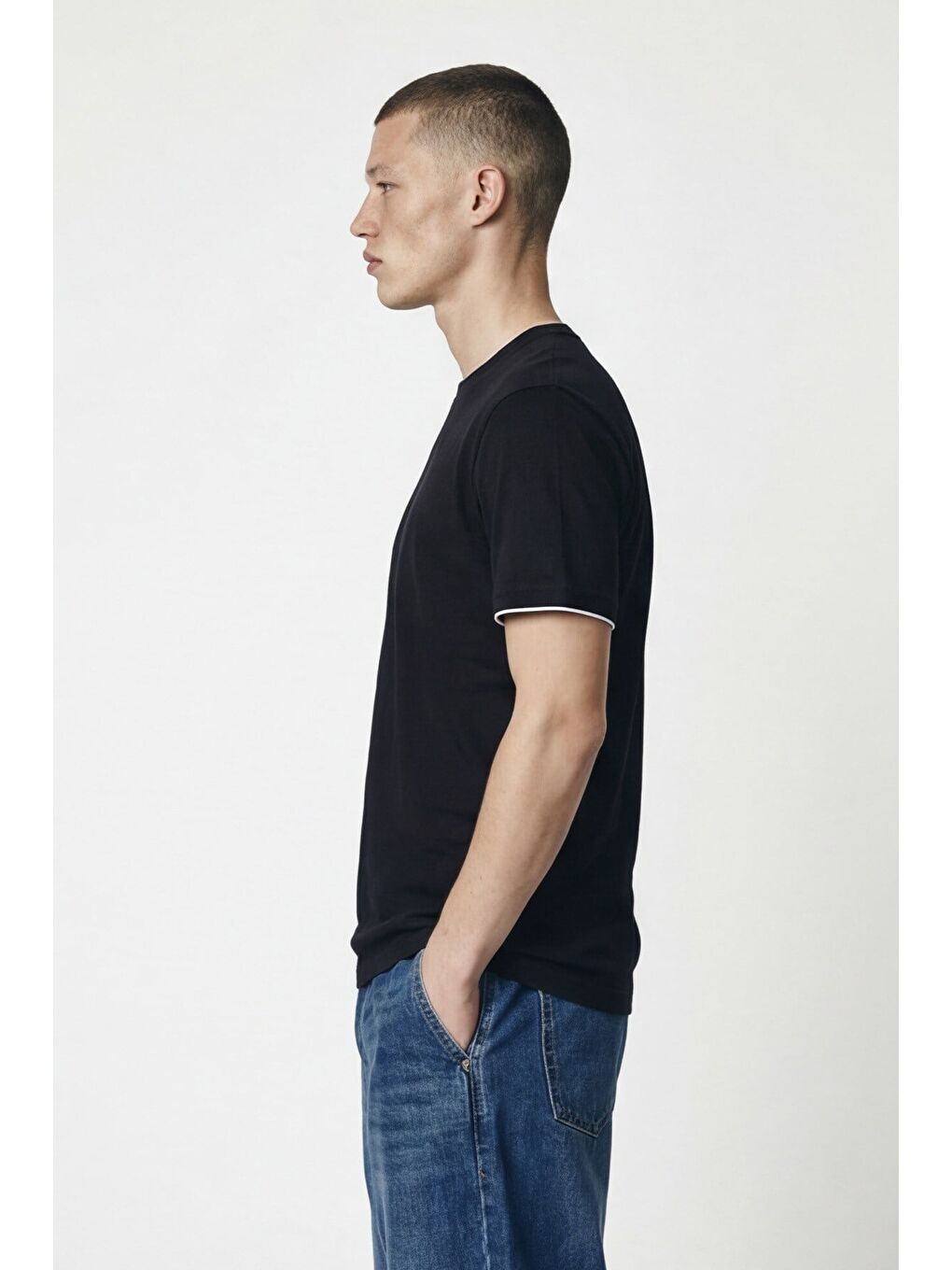 Giotelli Erkek Siyah Dar Kesim Slim Fit %100 Pamuk Bisiklet Yaka Tişört-2