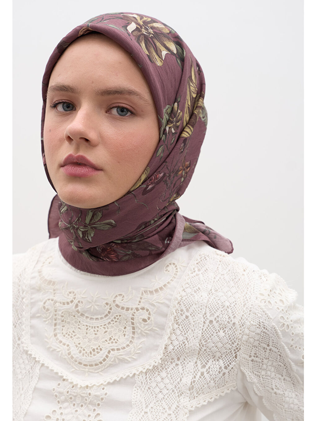 Pembe Gısele Desen Pamuklu Viskon Eşarp Gülkurusu-2