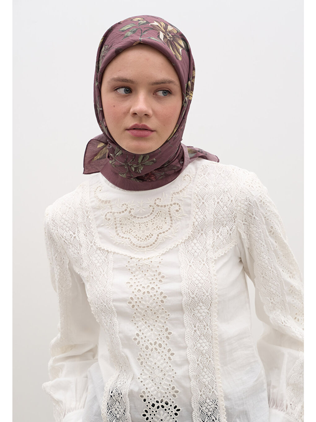 Pembe Gısele Desen Pamuklu Viskon Eşarp Gülkurusu-3