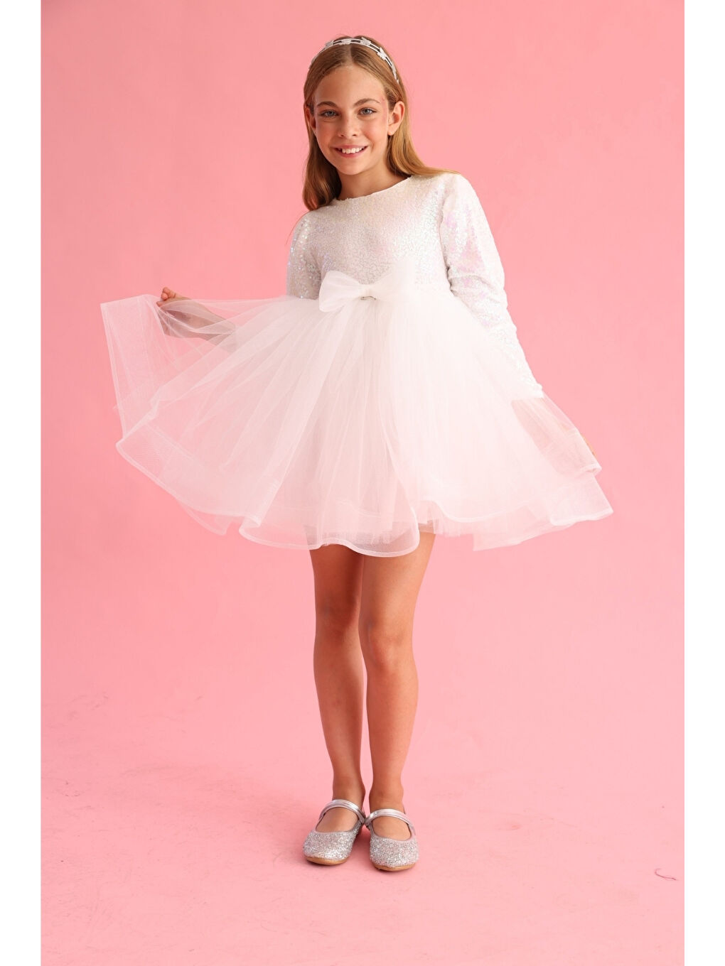 Beyaz Pullu Grenli Fiyonk Detaylı Kız Çocuk Elbise - Irene-1