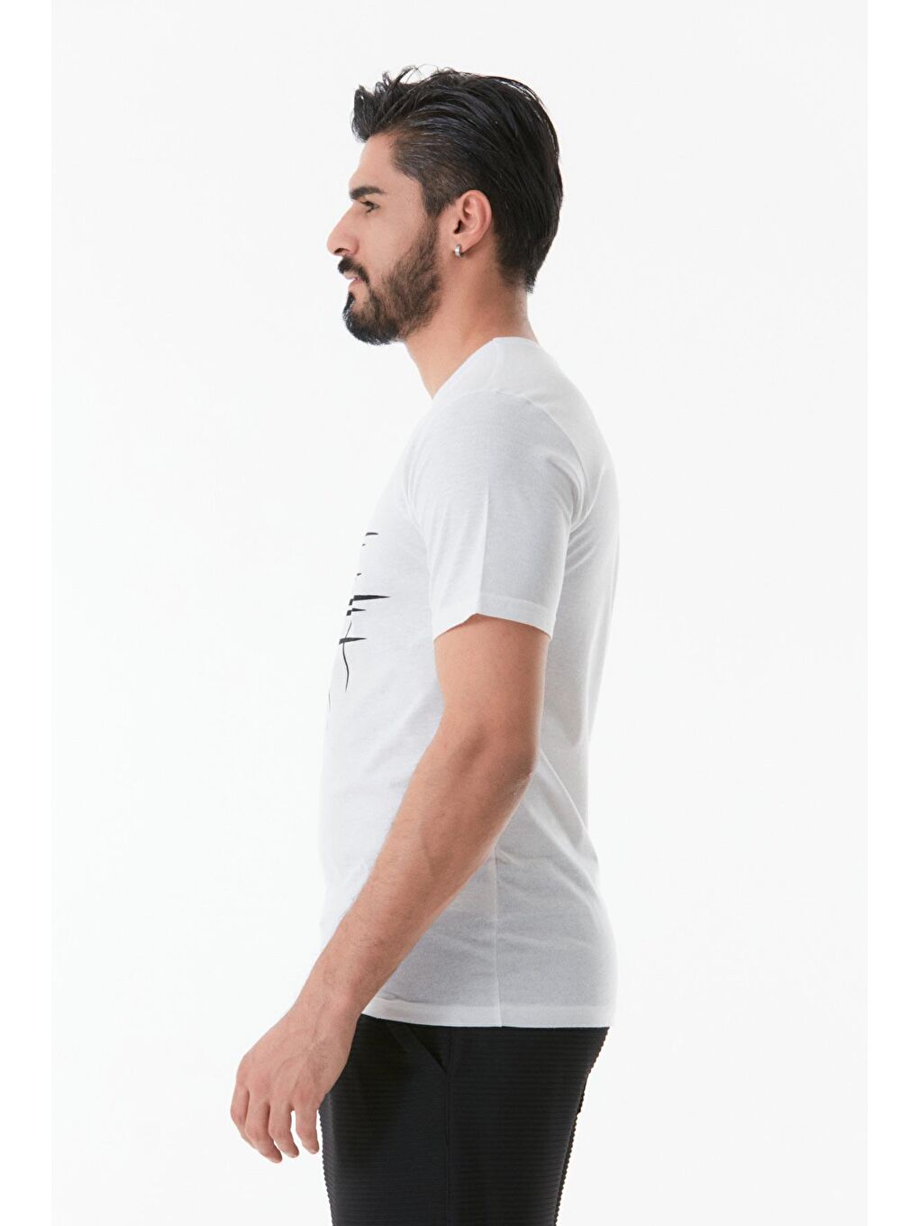 Beyaz Baskılı Bisiklet Yaka Tişört-2