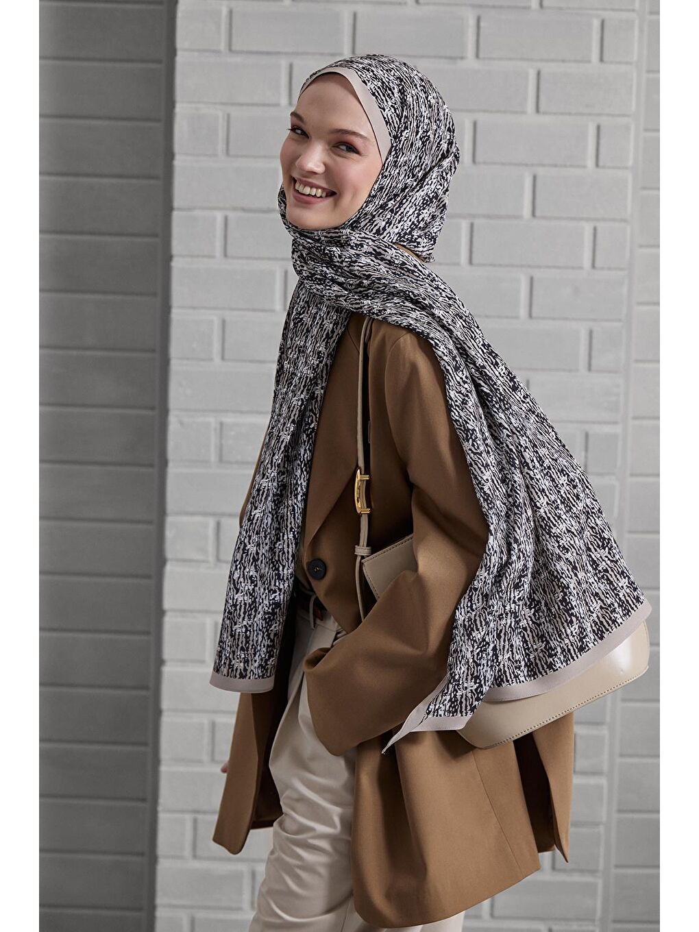 Siyah Daily Print Şal Dapper Desenli