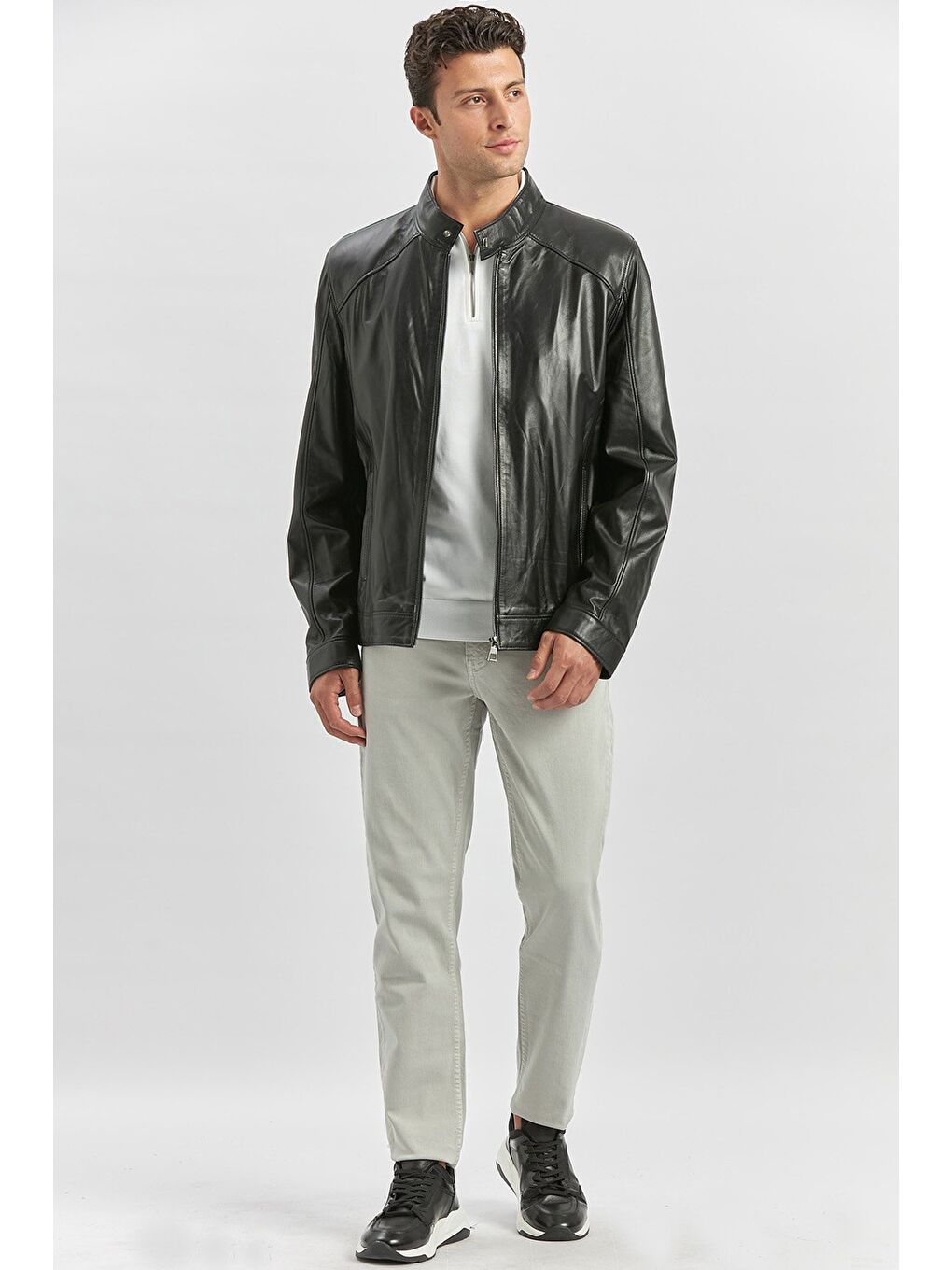 Siyah Hakiki Deri Dik Yaka Astarlı Slim Fit Dar Kesim Casual Deri Mont 1038235153-3