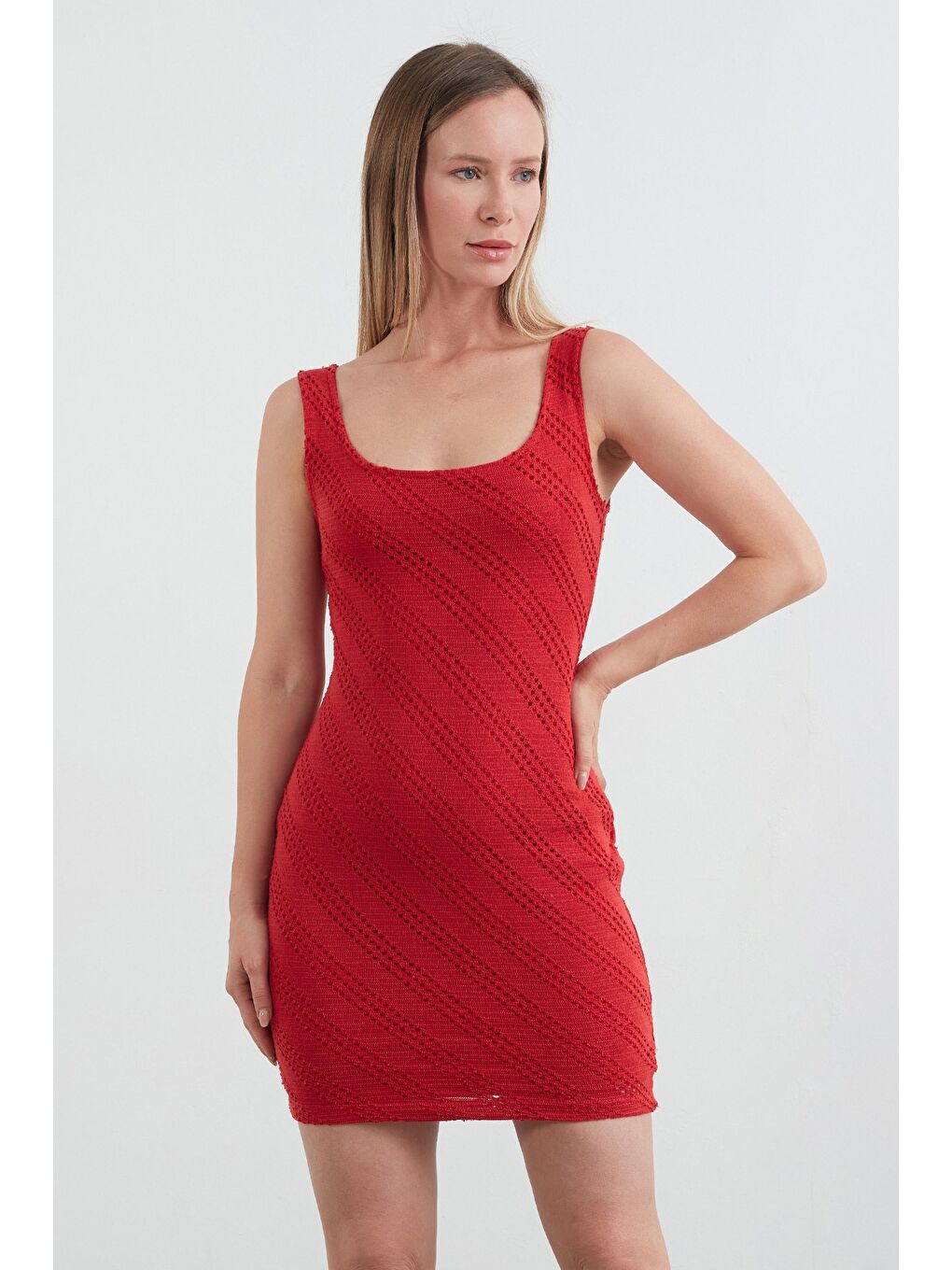 Kırmızı Kalın Askılı Triko Elbise