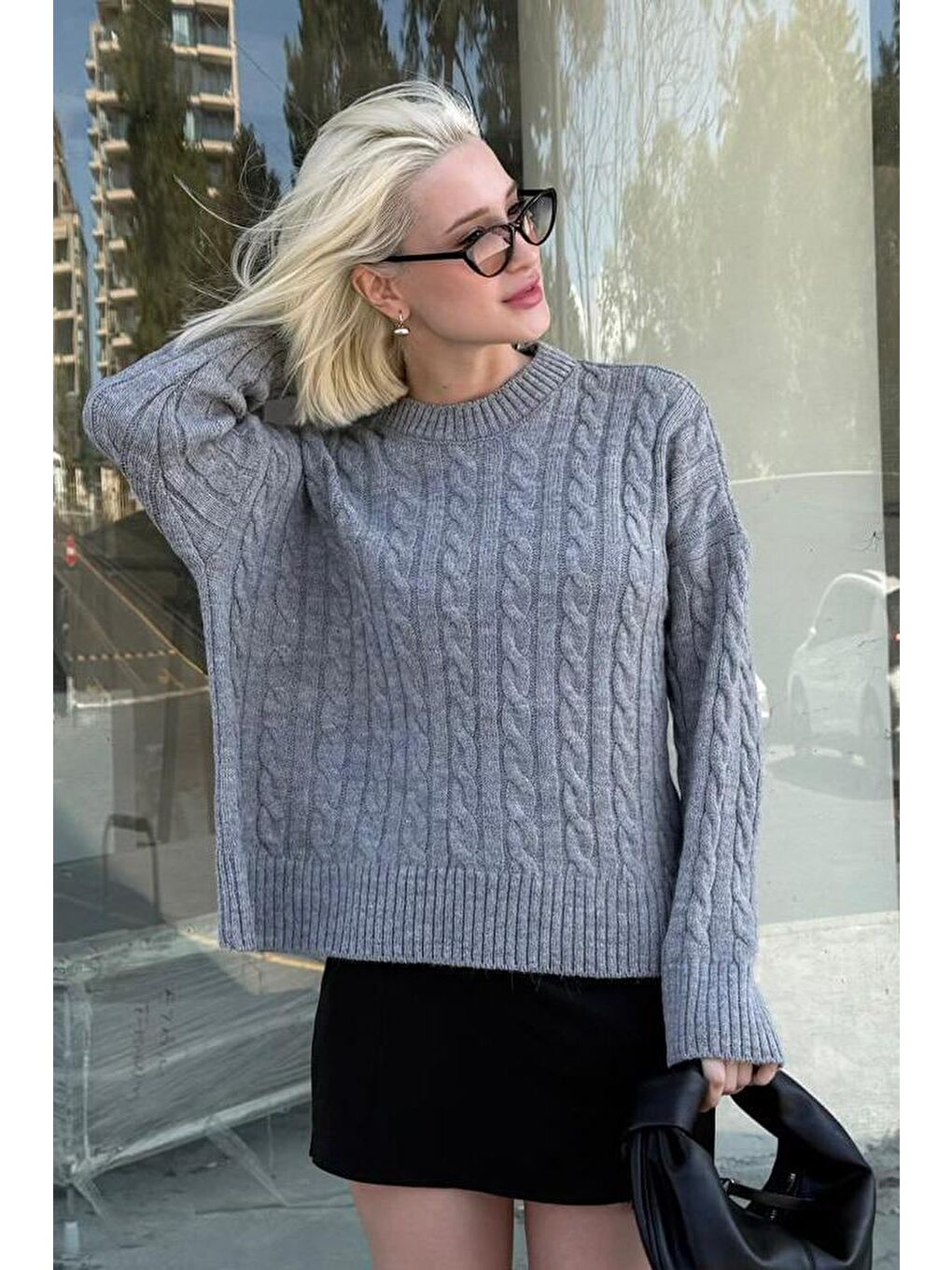 Gri Bisiklet Yaka Örgü Desenli Kadın Triko Kazak Mg2520