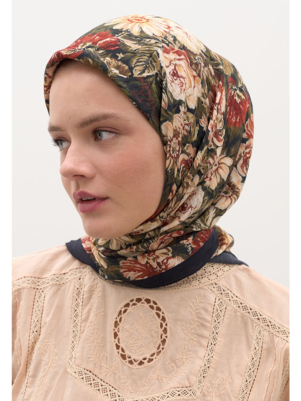 Judıth Desen Pamuklu Viskon Eşarp Siyah-2