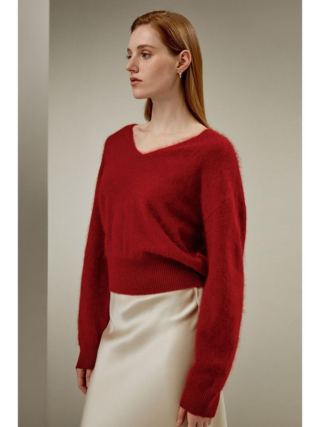 Kırmızı V Yaka Yumuşak Dokulu Kadın Kazak Mg2499-2