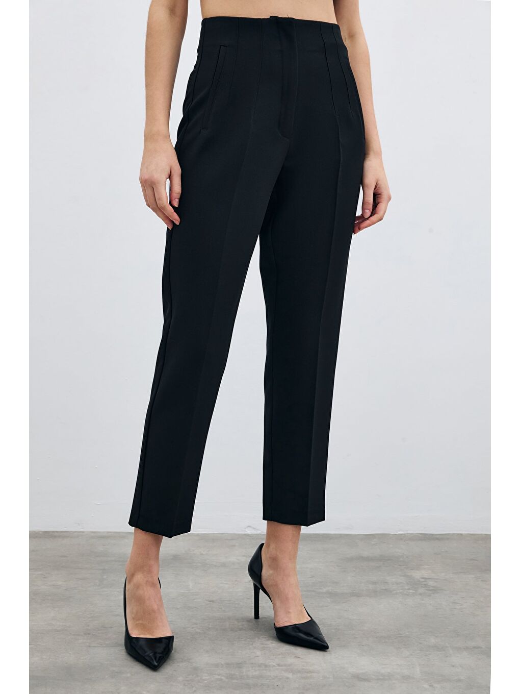 Yüksek Bel Pensli Pantolon - Siyah-2