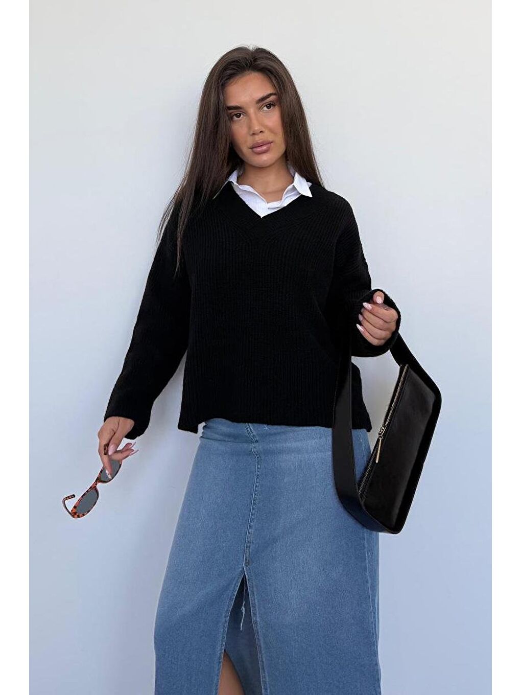 Siyah V Yaka Triko Kadın Kazak Mg2501-1